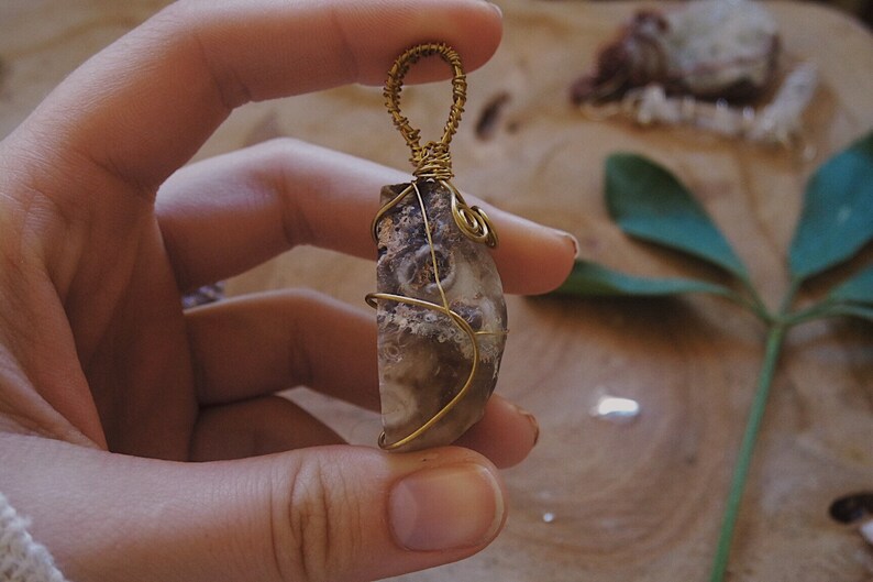 clear quartz kettenanh\u00e4nger bergkristall boho mini geode pendant atw jewelry hippie chic bergkristall geode chakra jewelry