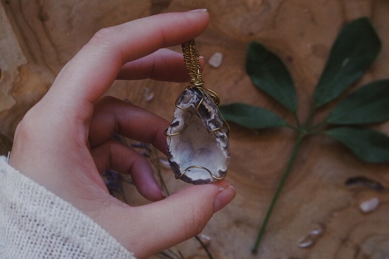 clear quartz kettenanh\u00e4nger bergkristall boho mini geode pendant atw jewelry hippie chic bergkristall geode chakra jewelry