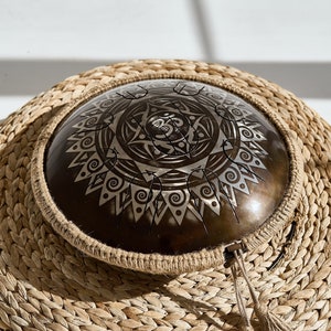 Steel Tongue Drum with Flower of Life Design, Engraved Tank Drum for Yoga & Sound Healing Gift, Perfect Handpan for Meditation and Yoga
