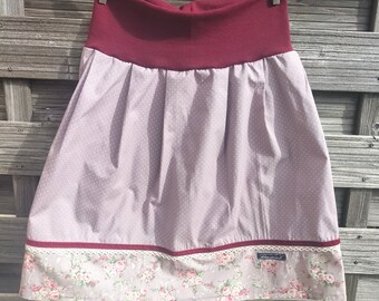 Almstriezl skirt size 140