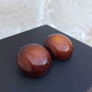 Vintage Amber Plastic Circle Clip on Earrings