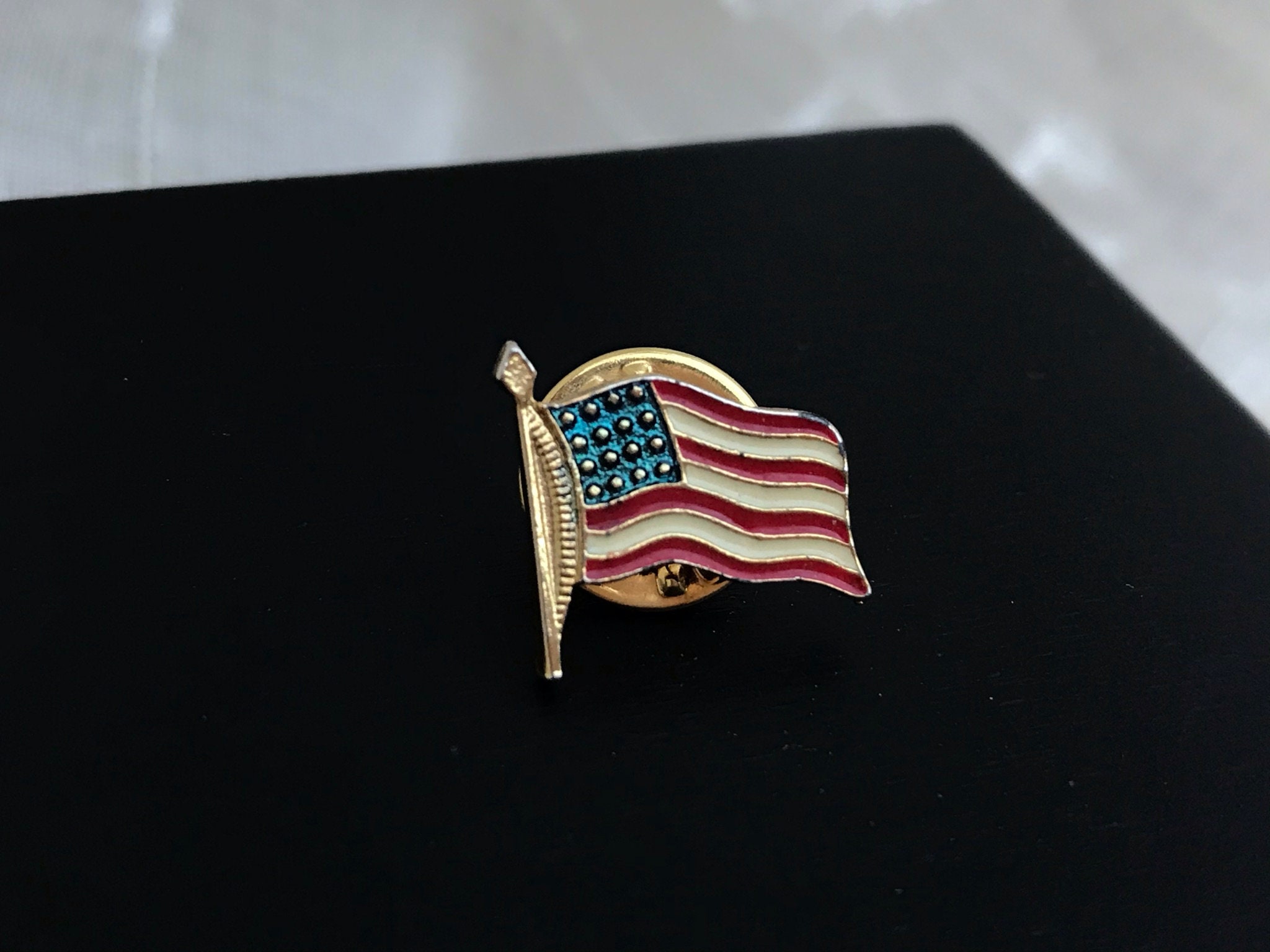 Vintage Gold Tone American Flag Enamel Pin U.S.A. - Etsy UK