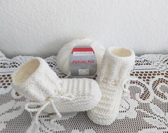 Gestrickte  Babyschuhe,  Merinowolle, Taufen