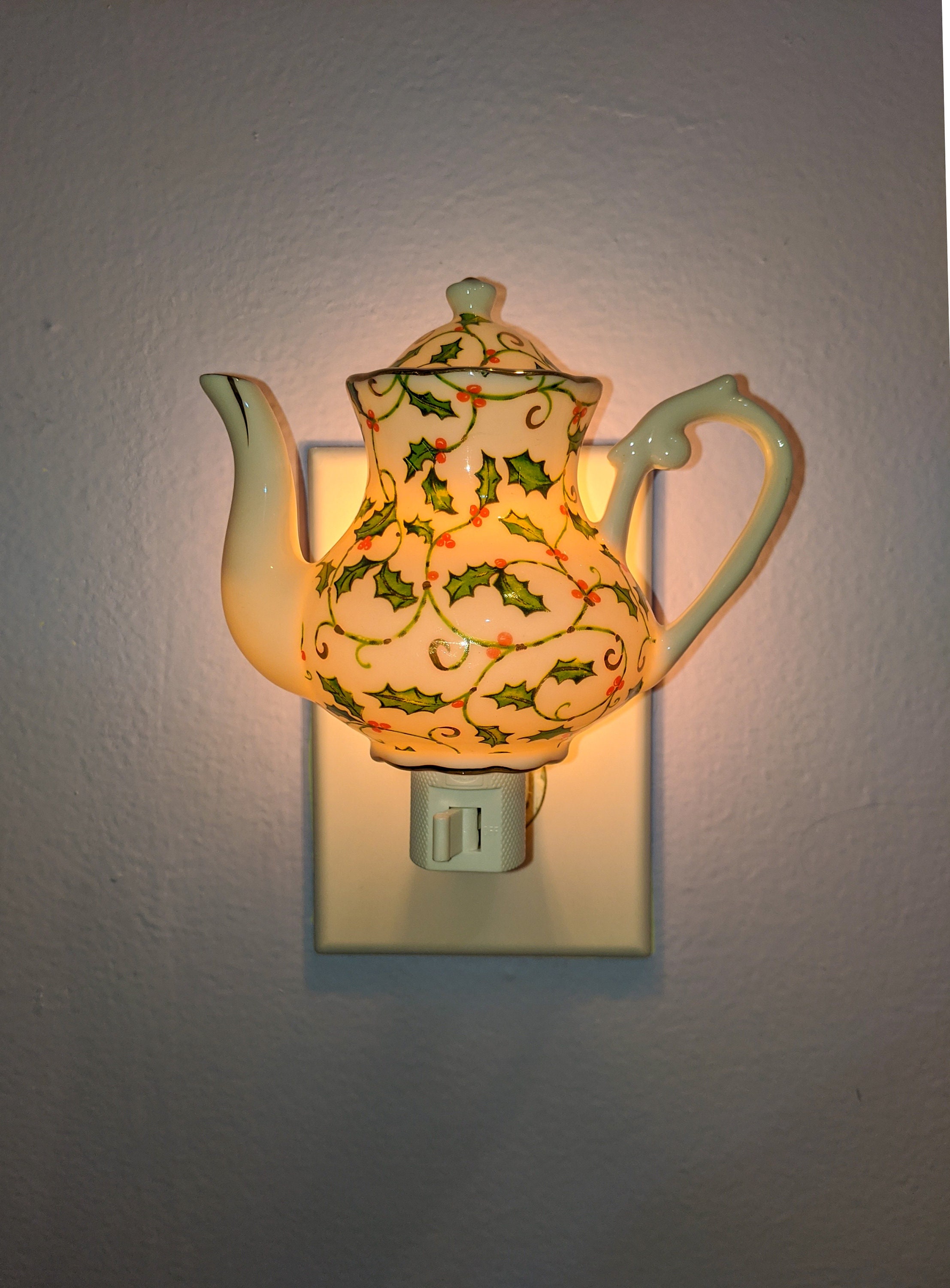 Holly Berry Teacup/teapot Night Light Etsy