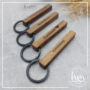 Keychain Personalized Walnut Wood Gift Mother&#39;s Day Father&#39;s Day Christmas Birthday Valentine&#39;s Day