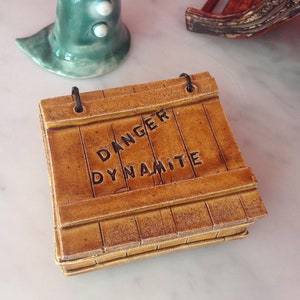 Deco box Dynamite image 1