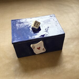 Box for players and gamblers image 3