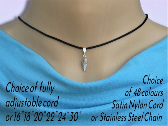 Feather choker necklace deals