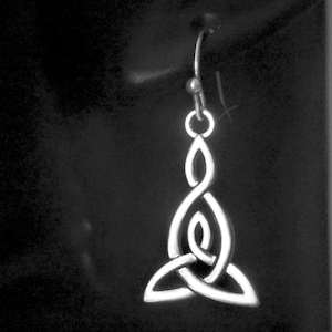 Celtic Motherhood Knot Earrings, Jewelry Gift for Mum, Clip on or 925 Sterling Silver Lever Back, Stainless Steel Stud, Hypoallergenic Hook