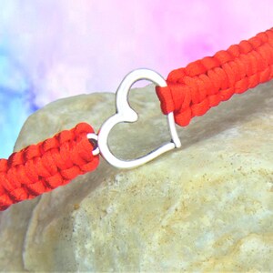Heart Bracelet, Love Friendship Jewelry Gifts, Adjustable Macrame Woven Knotted Cord Rope String Gift for Girlfriend, Custom Colour UK