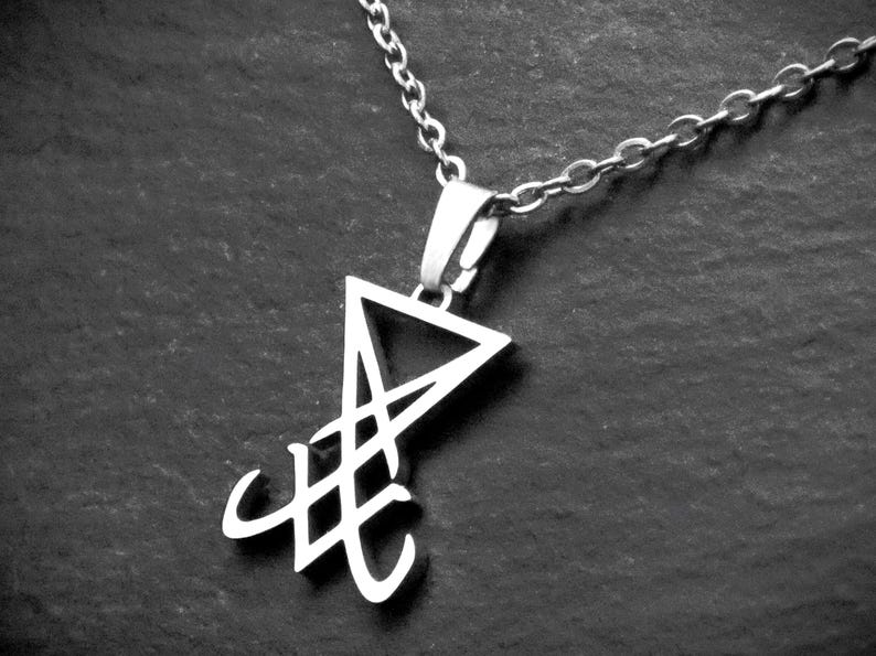 Lucifer Rava Chain Lucifer Sigil Pendant Necklace, Gold or Silver Stainless Steel Satanic ...