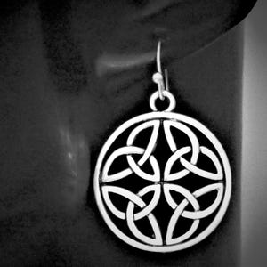 Large Celtic Shield Earrings, Triquetra Disc Jewelry Gift, Clip on or 925 sterling Silver lever back, Stainless Steel Sud, Hypoallergenic
