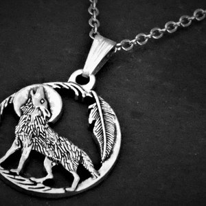 Silver lone deals wolf choker