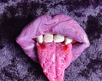 Handcrafted Vampire mouth with Fangs, Vampire mouth pin, Vampire teeth brooch, lips pin, Vampire Jewellery, Custom pin, alt girl, gothic pin