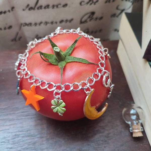 Rachel Morgan's charm bracelet, inspired by, The Hollows, book series, by, Kim Harrison, handmade jewellery, handmade bracelet, witchcore