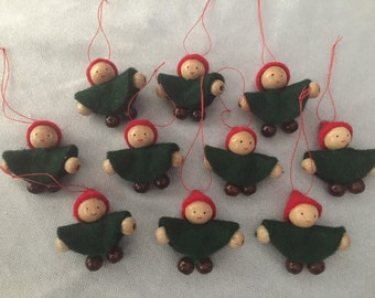 10 little Christmas gnome pendants!