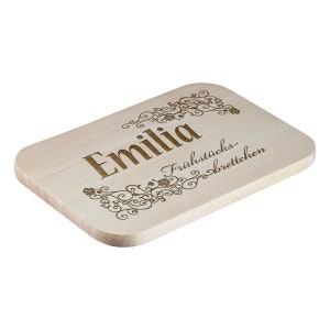Cutting board made of beech wood including engraving motif...