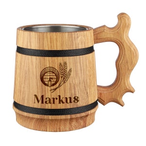 Beer mug made of oak wood with engraving of your choice - 500 ml capacity - gift - for men - birthday, Christmas - motif barrel with ears of corn