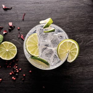 Gin Glas 6er-Set mit gravierten Sprüchen tonic water Glas Sommer, Drinks Weihnachten Cocktailgläser perfekt für Drinks 6 Sprüche Bild 7