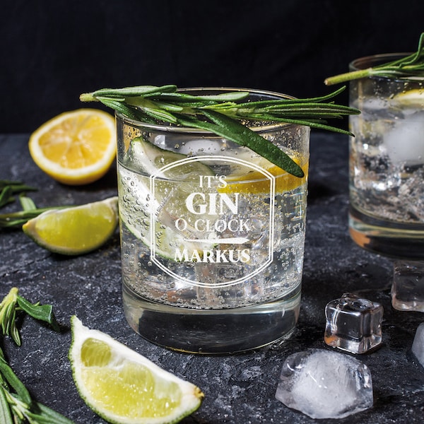 Gin Glas mit personalisierter Wunschgravur - Wunschname - Glas für Drinks mit Gravur - perfekt für Genießer - Spruch: It's Gin o'clock