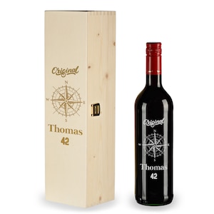 2-TLG Wein-Set mit Wunschgravur - mit Name - 1x 0,7 Liter Flasche Rotwein, 1x Holzbox - Jubiläum - Getränk - für Genießer - Motiv Kompass