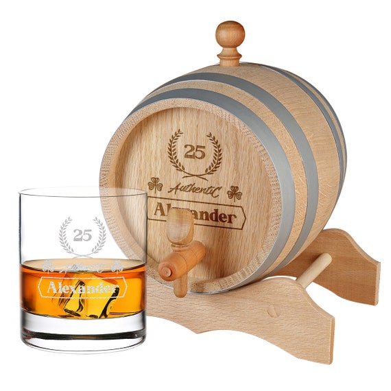 Service à whisky 2 pièces fût en chêne et verre avec gravure personnalisée  cadeau pour papa et grand-père tonneau en bois, verre à whisky motif  feuille de trèfle -  France