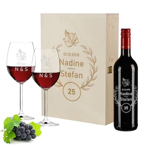 4-piece wine gift set with personalized engraving motif wreath