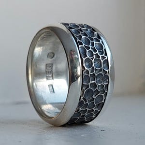 Handmade chunky spinner ring in Sterling silver (MD621)