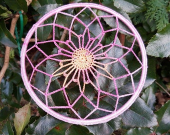 Traumfänger Fensterbild "LOTUSBLÜTE" gehäkelt