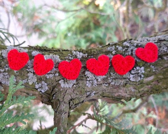 6 crochet red HEARTS applications