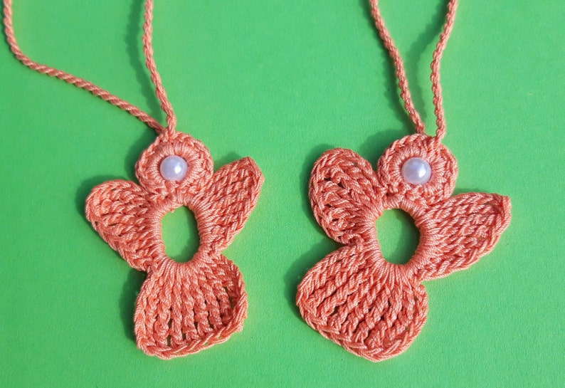 2 crochet Angels Charm salmon image 3