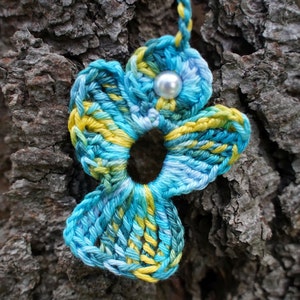 Ange au crochet turquoise jaune image 2