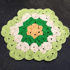 FLOWER OF LIFE crochet Coaster