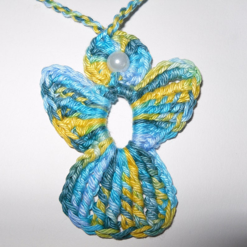 Ange au crochet turquoise jaune image 3