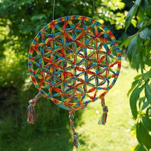 Dreamcatcher crochet FLOWER OF LIFE image 3