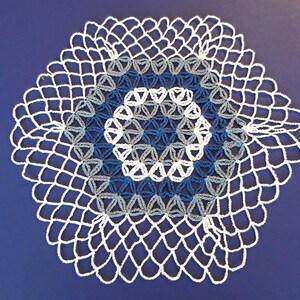 FLOWER OF LIFE Doily white blue