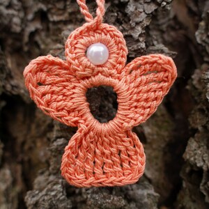 2 crochet Angels Charm salmon image 4