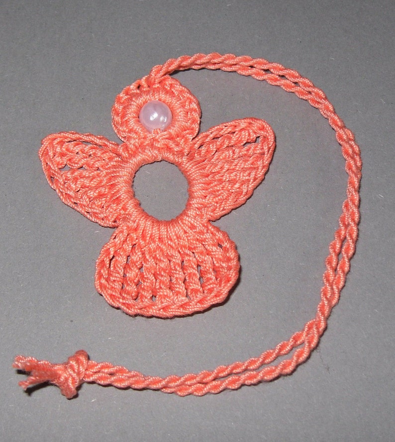 2 crochet Angels Charm salmon image 5