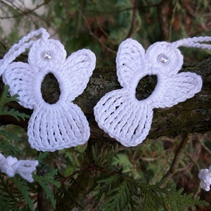 2 crochet Angel Charms white image 2