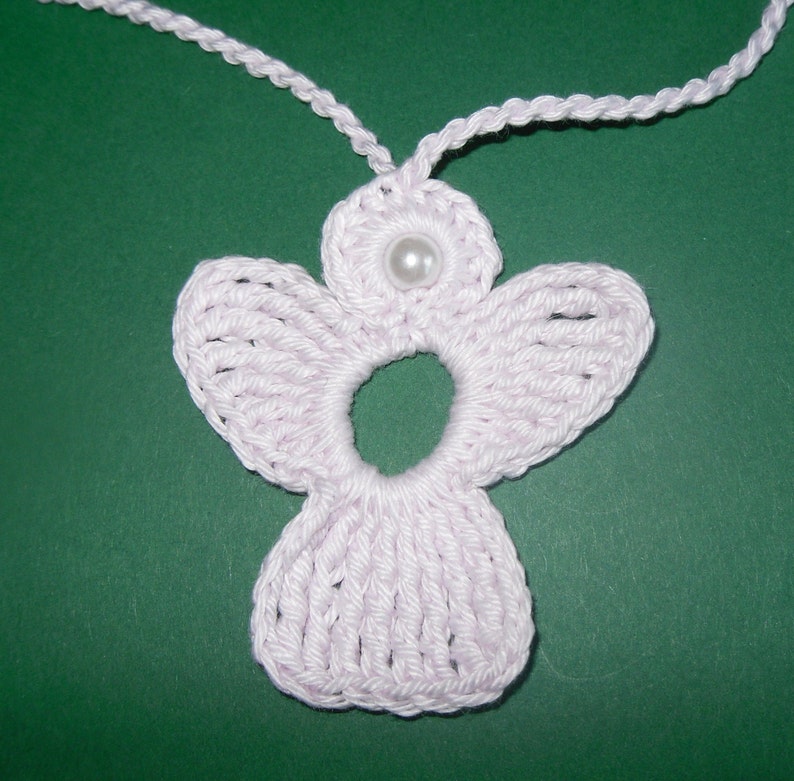 2 crochet Angel Charms white image 4