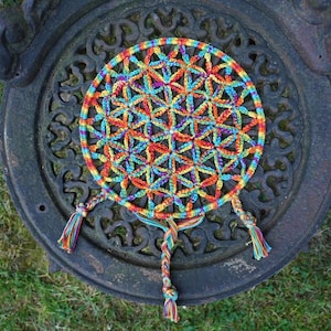 Dreamcatcher crochet FLOWER OF LIFE image 4