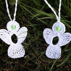 3 crochet Angel Charms white with bead image 2