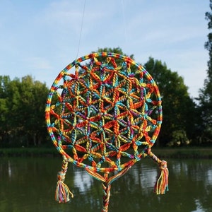 Dreamcatcher crochet FLOWER OF LIFE image 8