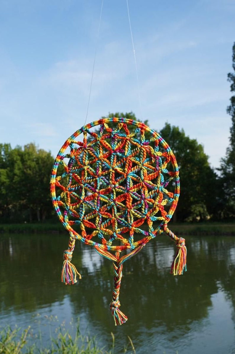 Dreamcatcher crochet FLOWER OF LIFE image 8