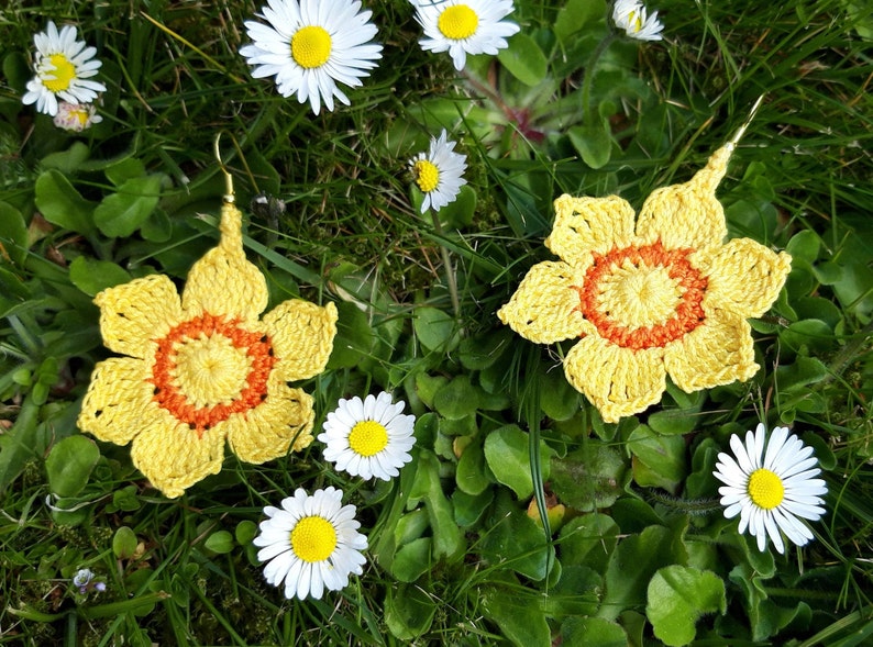 Boucles d'oreilles FLEURS au crochet image 7