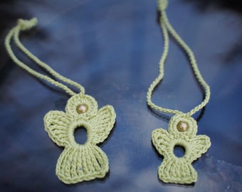 2 crochet Angel Charms green