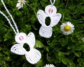 2 crochet Angel Charms white, rose bead
