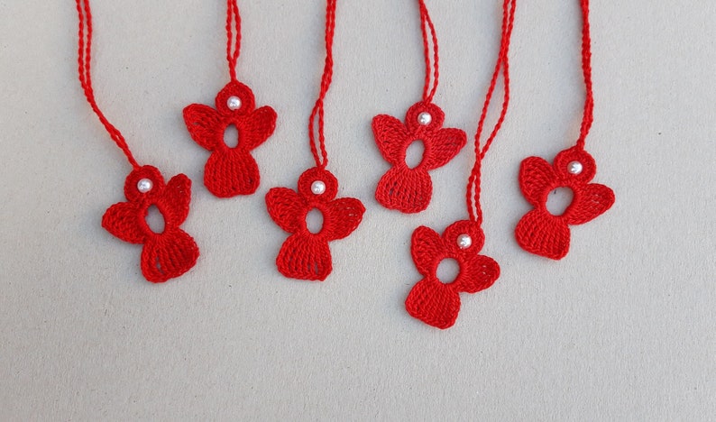 Set of 6 crochet Angel Charms red image 2