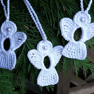2 crochet Angel Charms white image 10