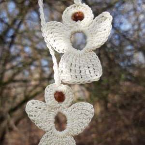 2 crochet Angel Charms, ecru zdjęcie 2